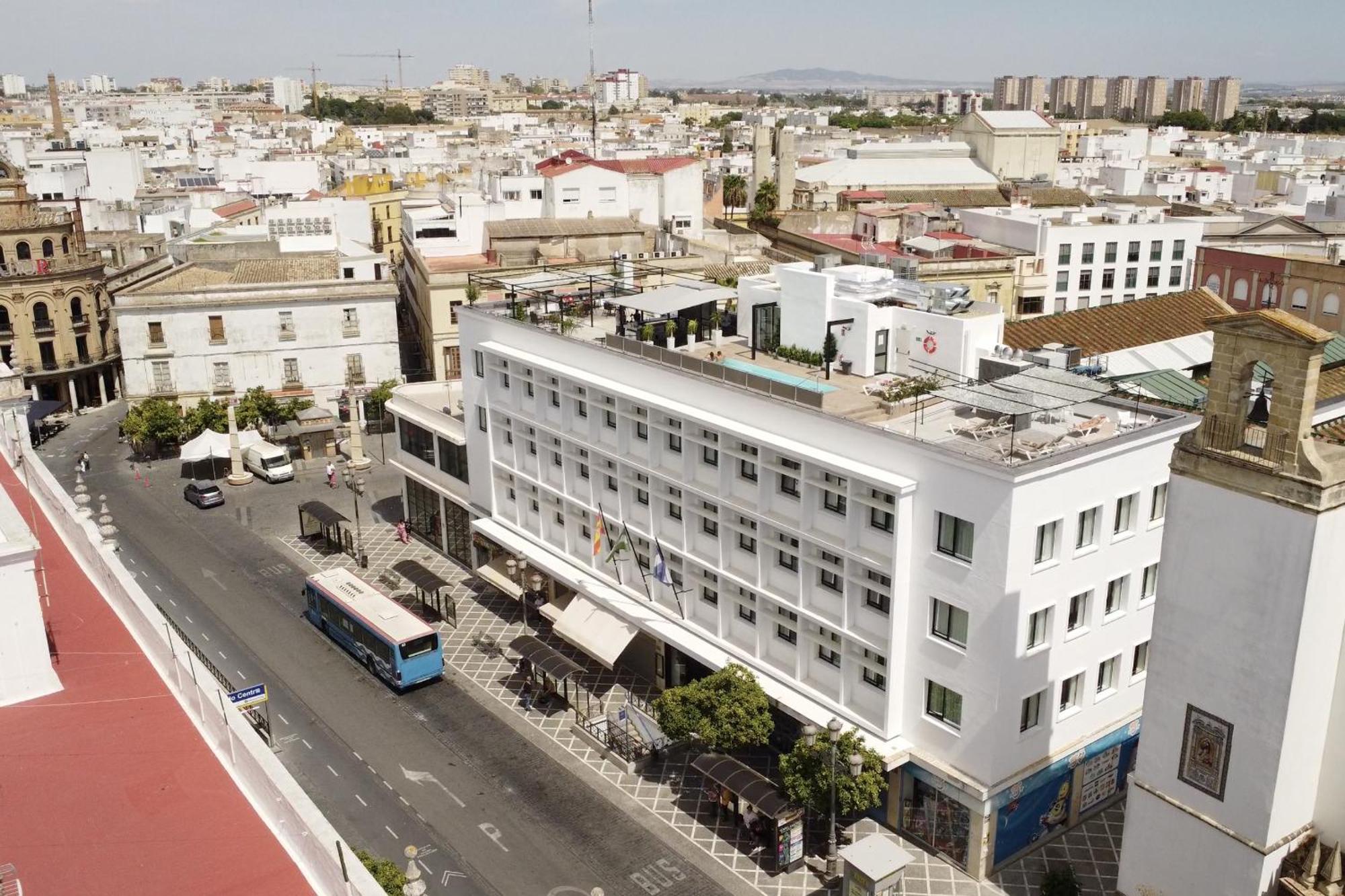 Aparthotel Eszentrico Jerez *