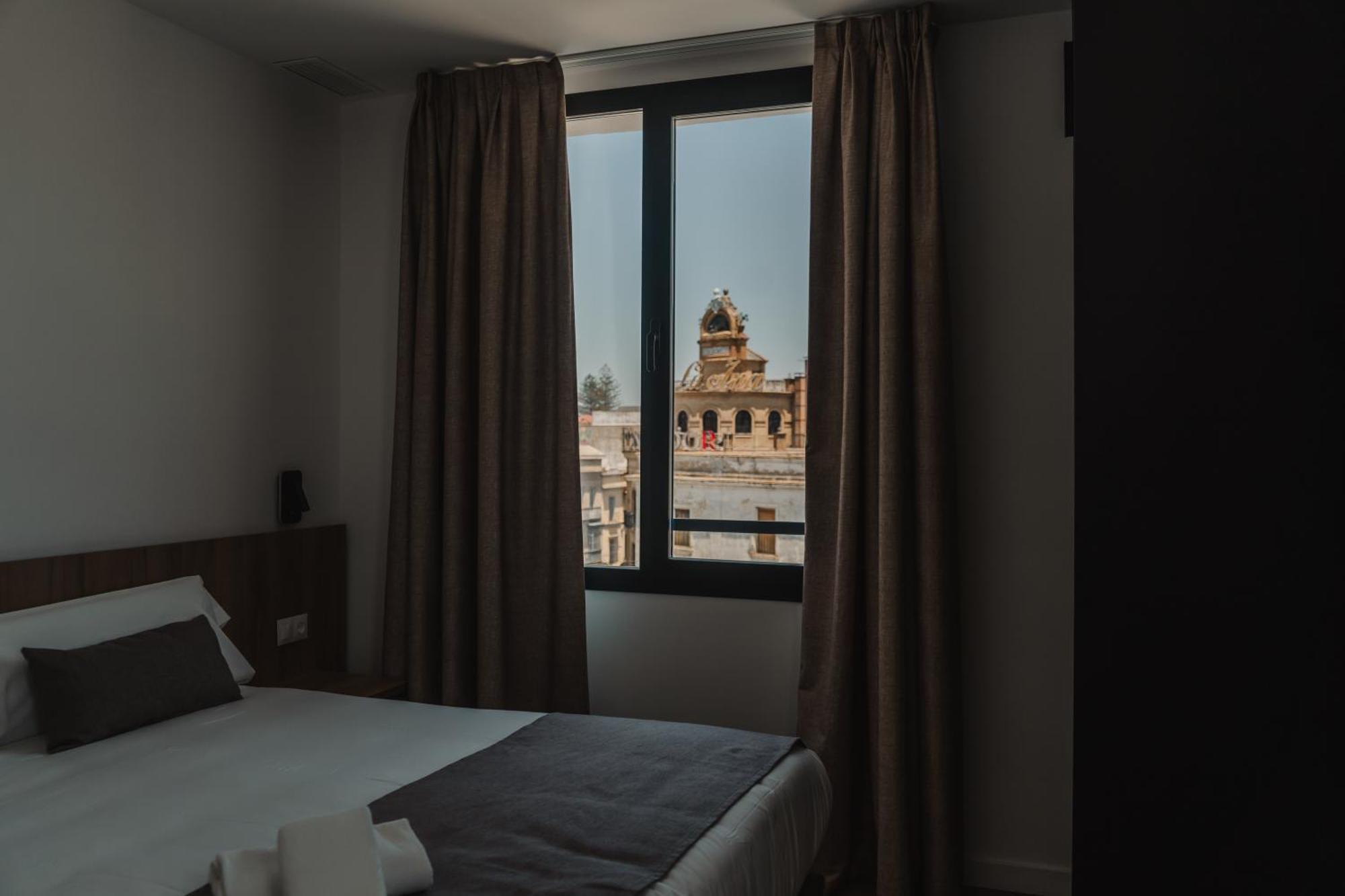 Aparthotel Eszentrico Jerez *